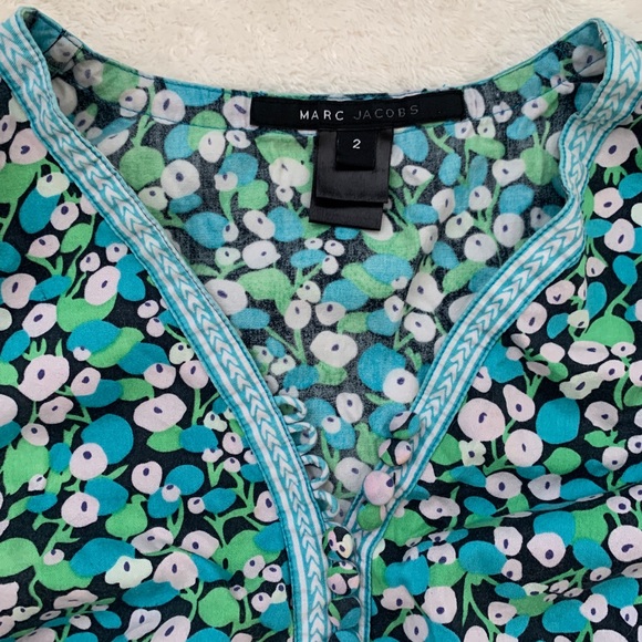 Marc Jacob’s  floral top size 2 fits small - Picture 4 of 7